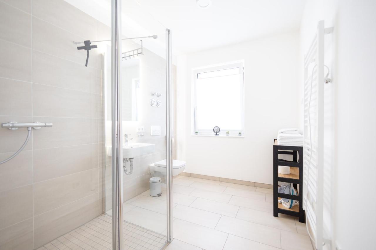 Ko-Living - Captain'S Suite - Altstadt - Mit Kueche, Smart Tv & Balkon - 6P Halle  ภายนอก รูปภาพ